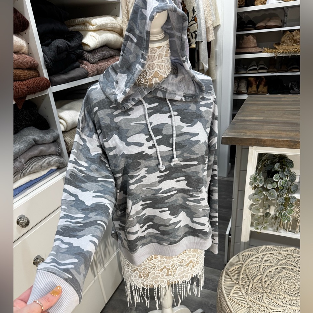 Stunn’d Camo Hoodie